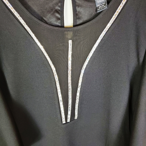 Ashley Stewart Black Rhinestone Trim Top Size 26/28 - Picture 3 of 6